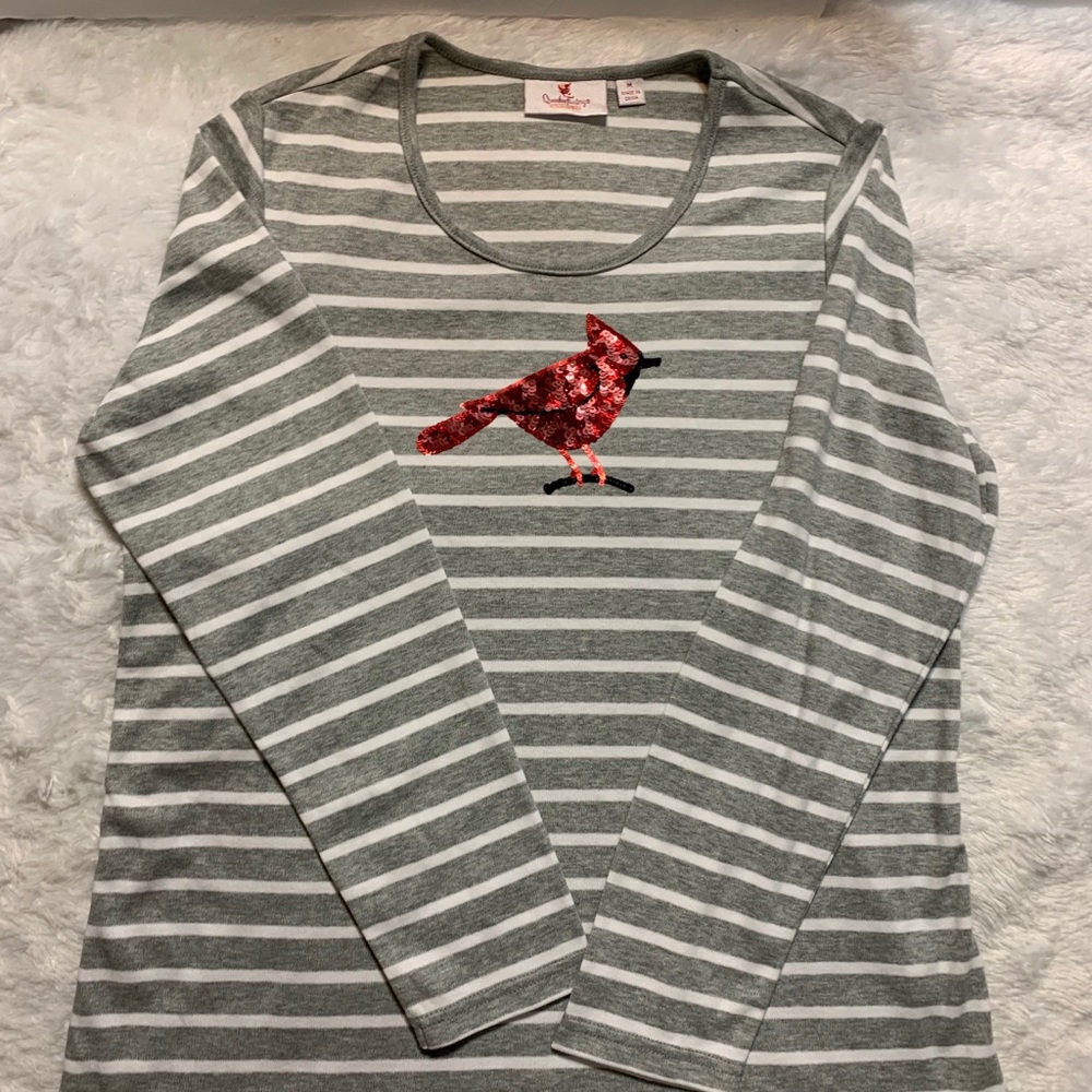 Quacker factory long sleeve cardinal bird sequin tshirt size M